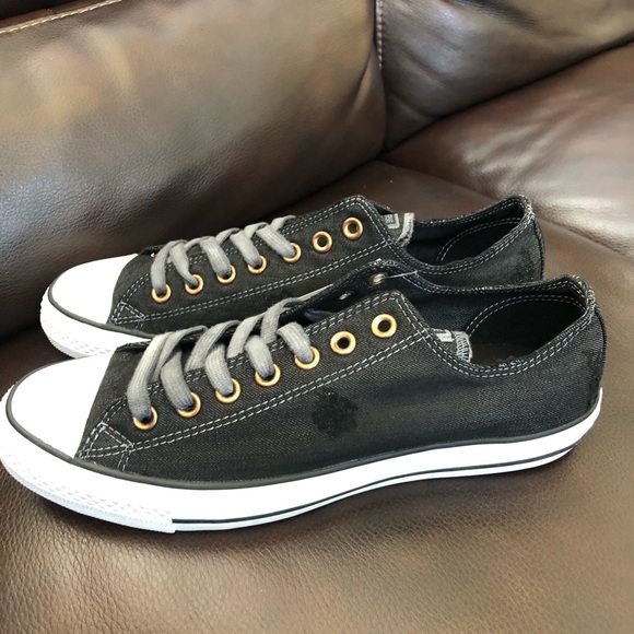 black leather converse size 4.5